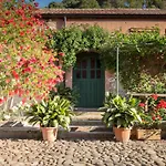 Bed and breakfast Masseria Pernice 4*